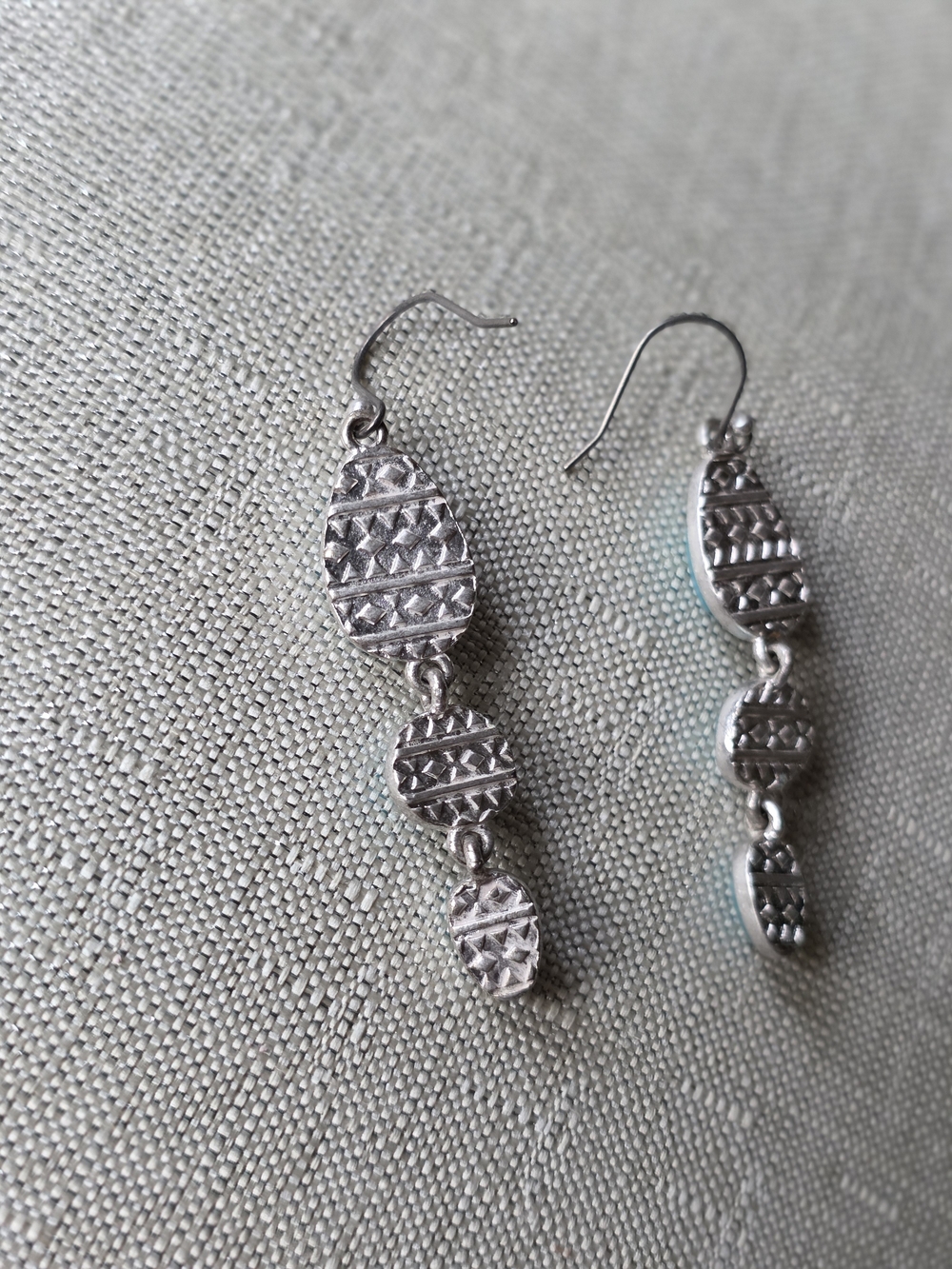 Lucky Brand silver-tone faux turquoise triple-drop dangle earrings - Picture 5 of 7